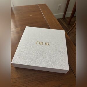 Dior puzzle White Box with Gold Logo